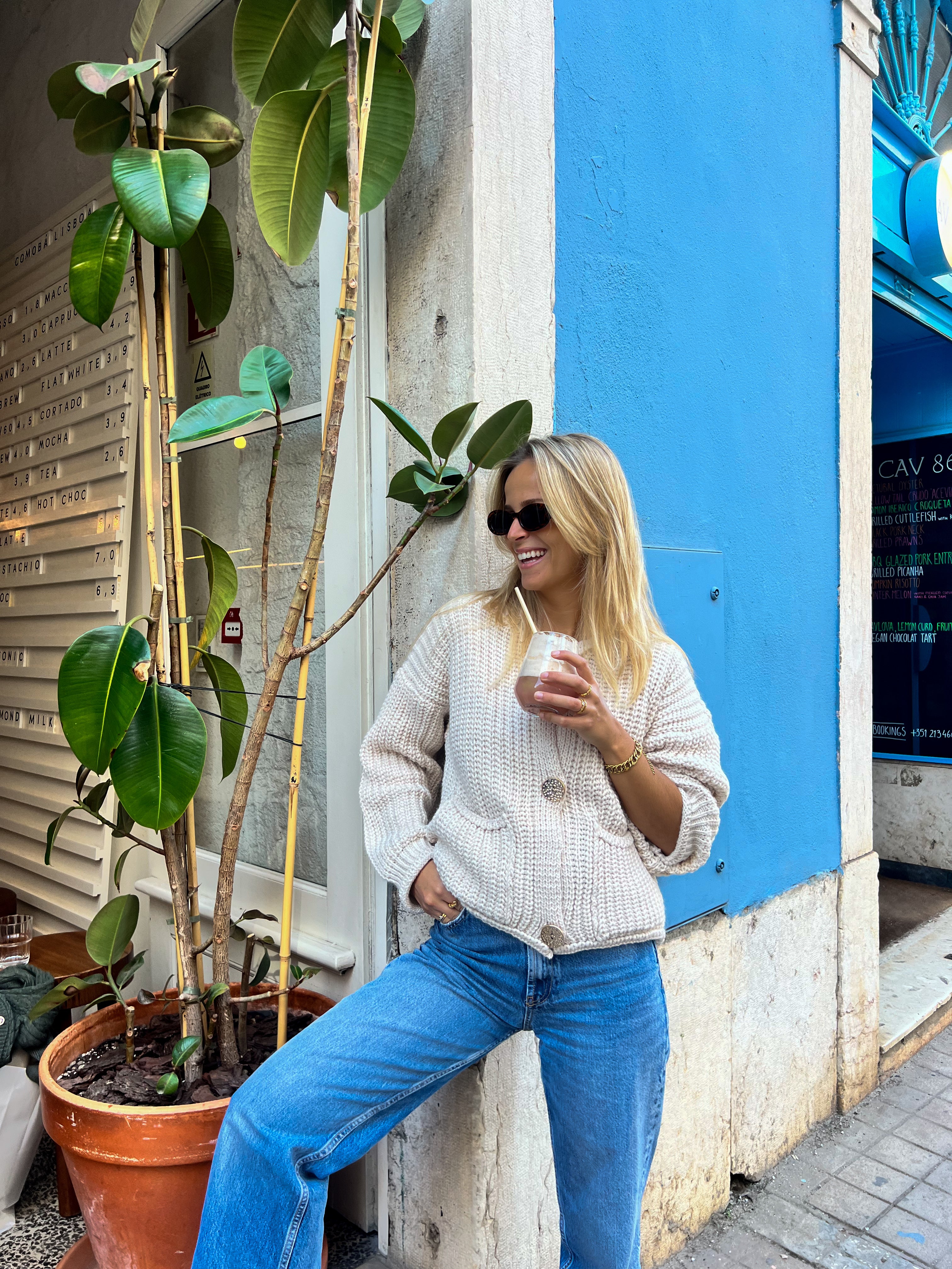 BEIGE THICK CARDIGAN