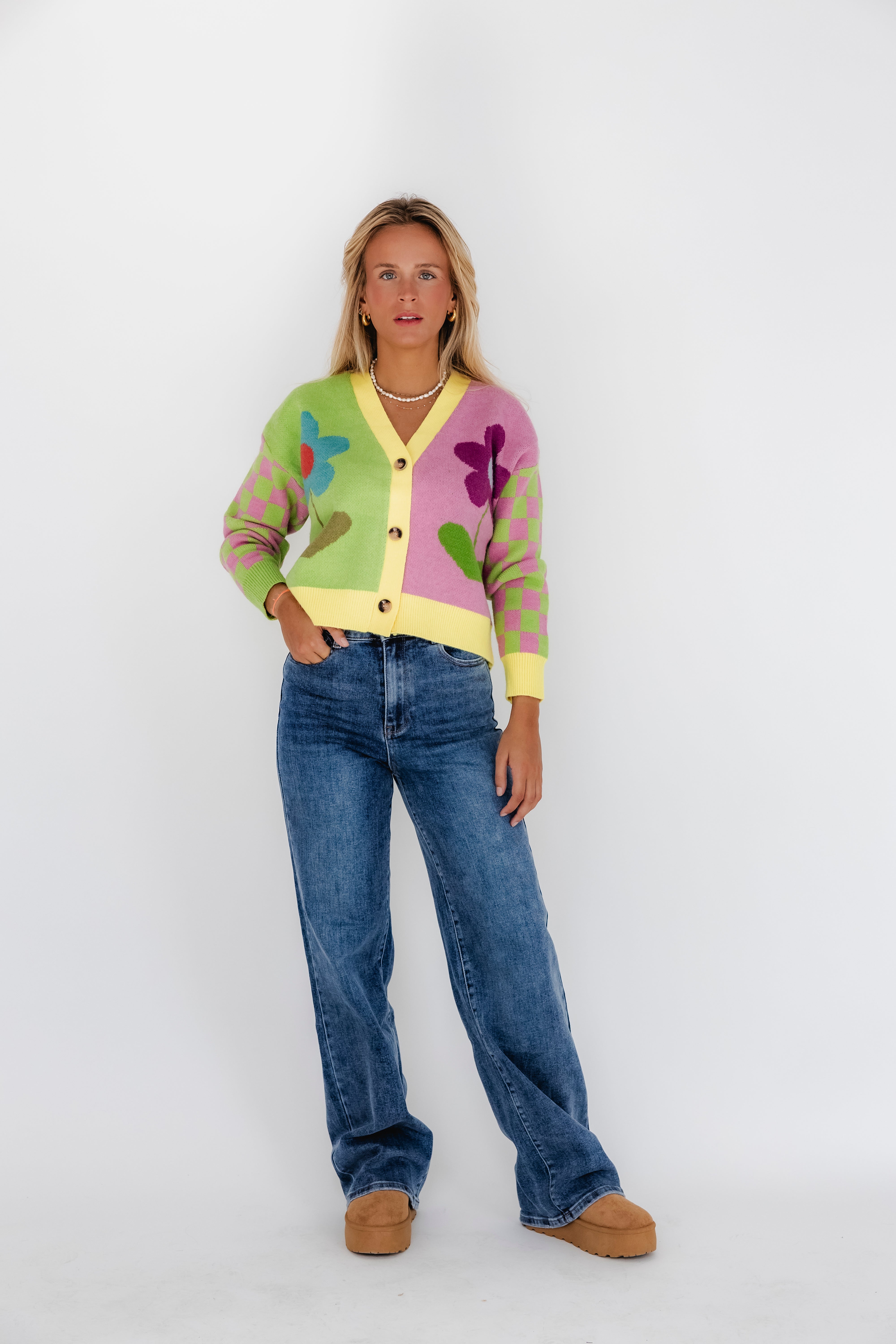 COLORFUL CARDIGAN - PINK AND GREEN SLEEVES