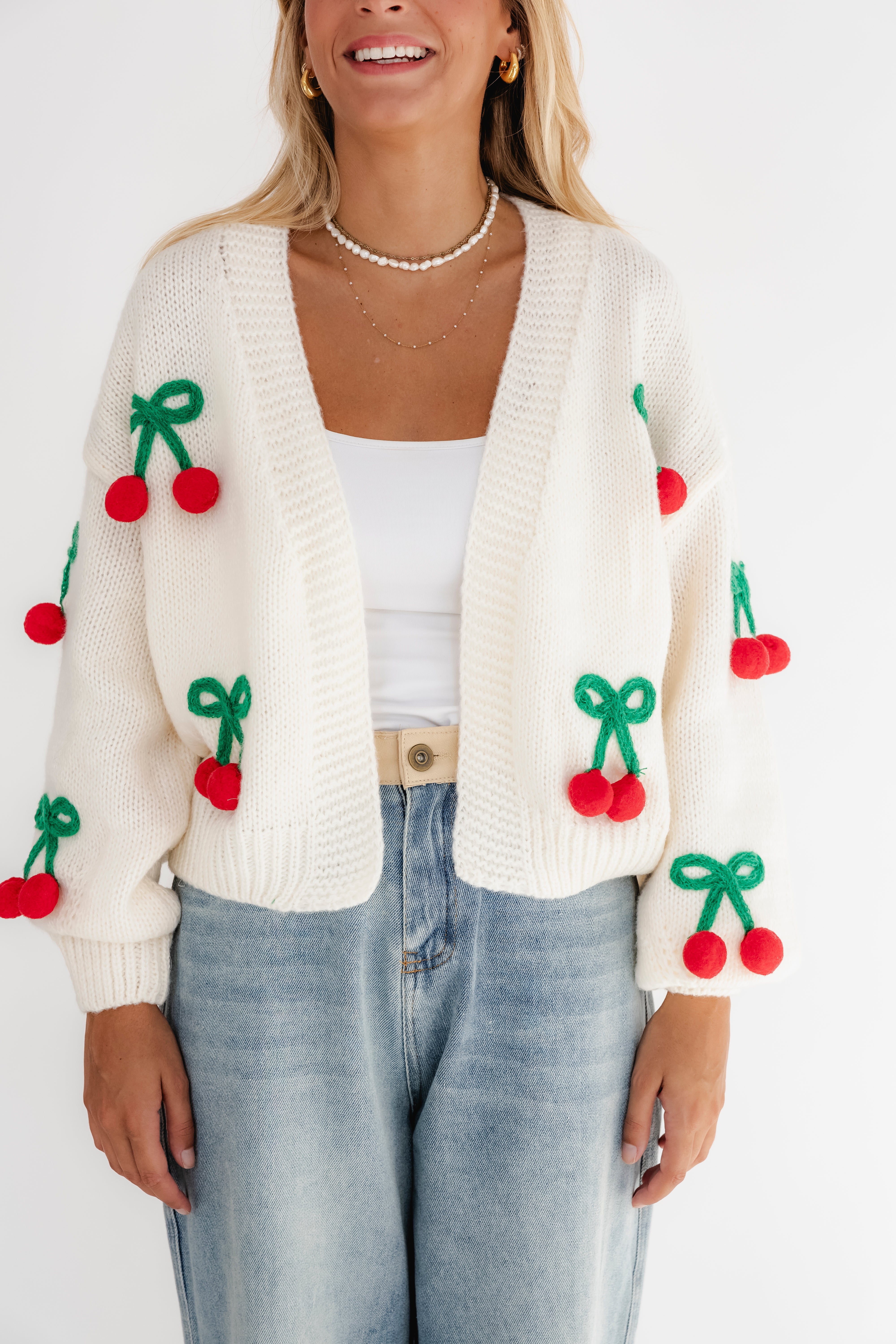 WHITE KNIT CHERRY CARDIGAN