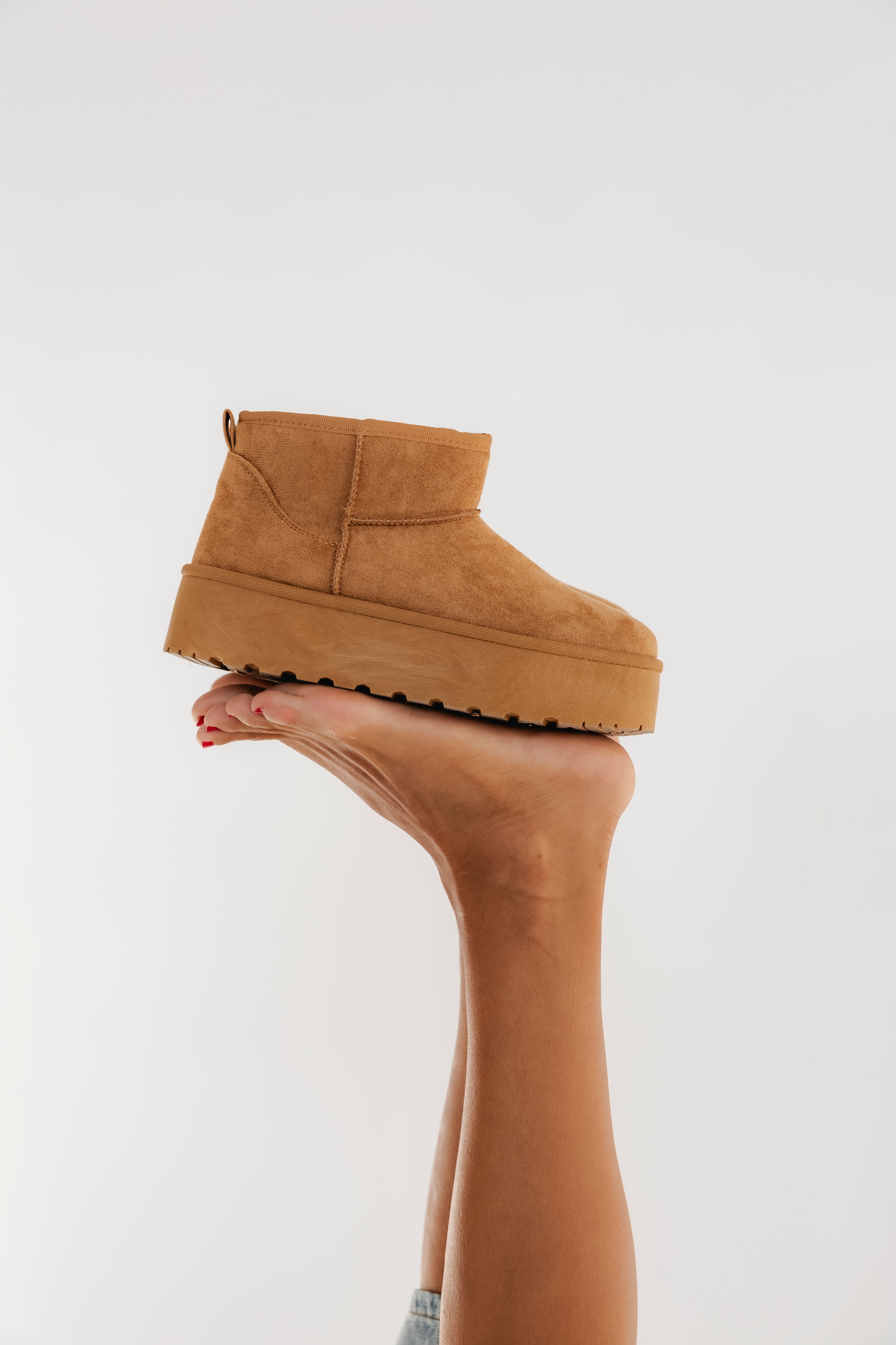 CAMEL PLATFORM BOOTS