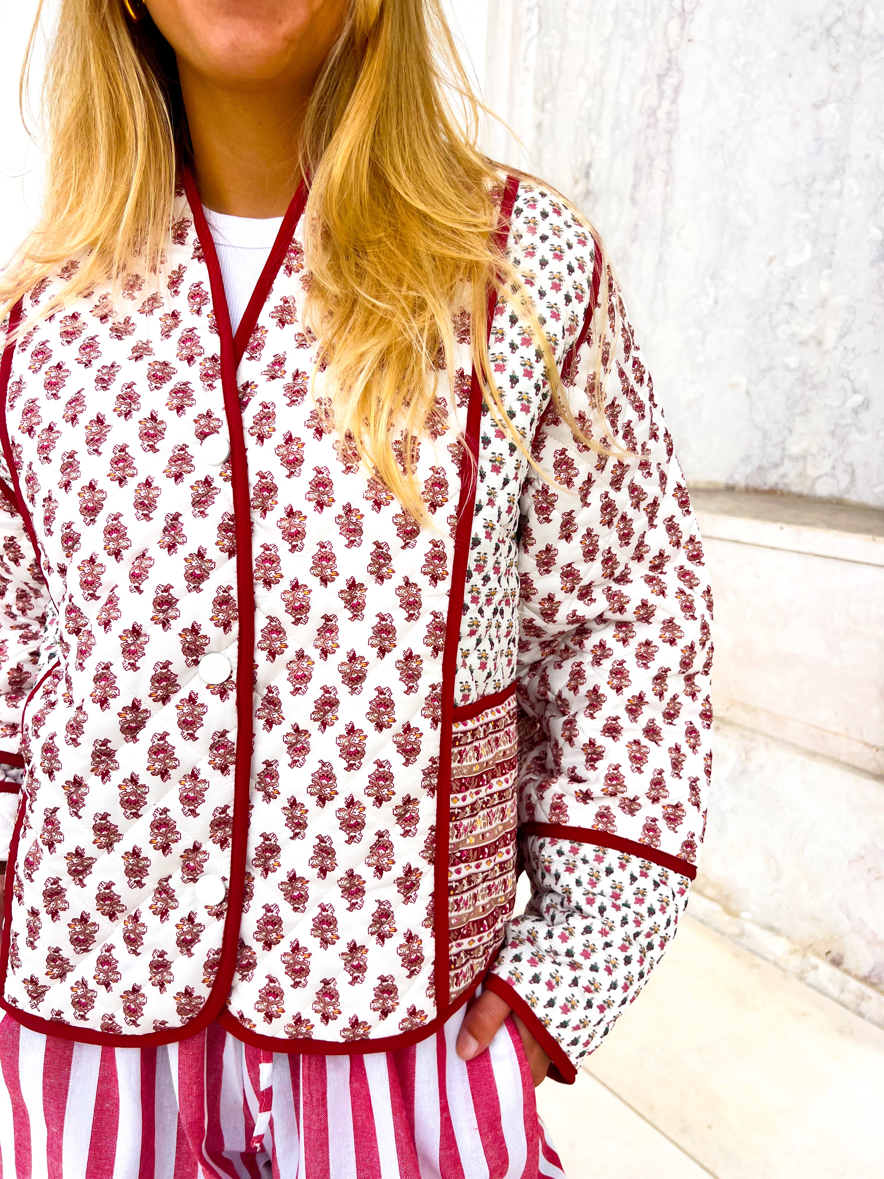 BORDEAUX PUFFED JACKET